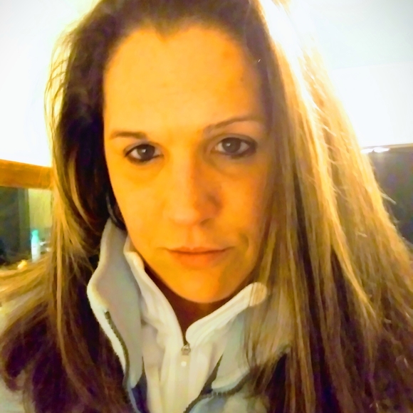 Meet your Posher, Jenny - Picture 1 of 1